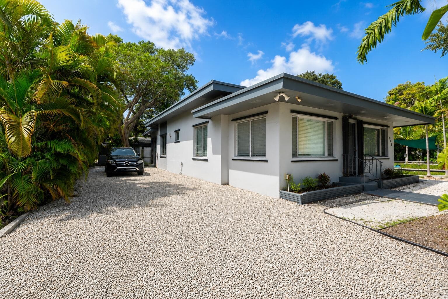 249 SW 14th Street # 1-4, Dania Beach, FL 33004 — zdjęcie 2