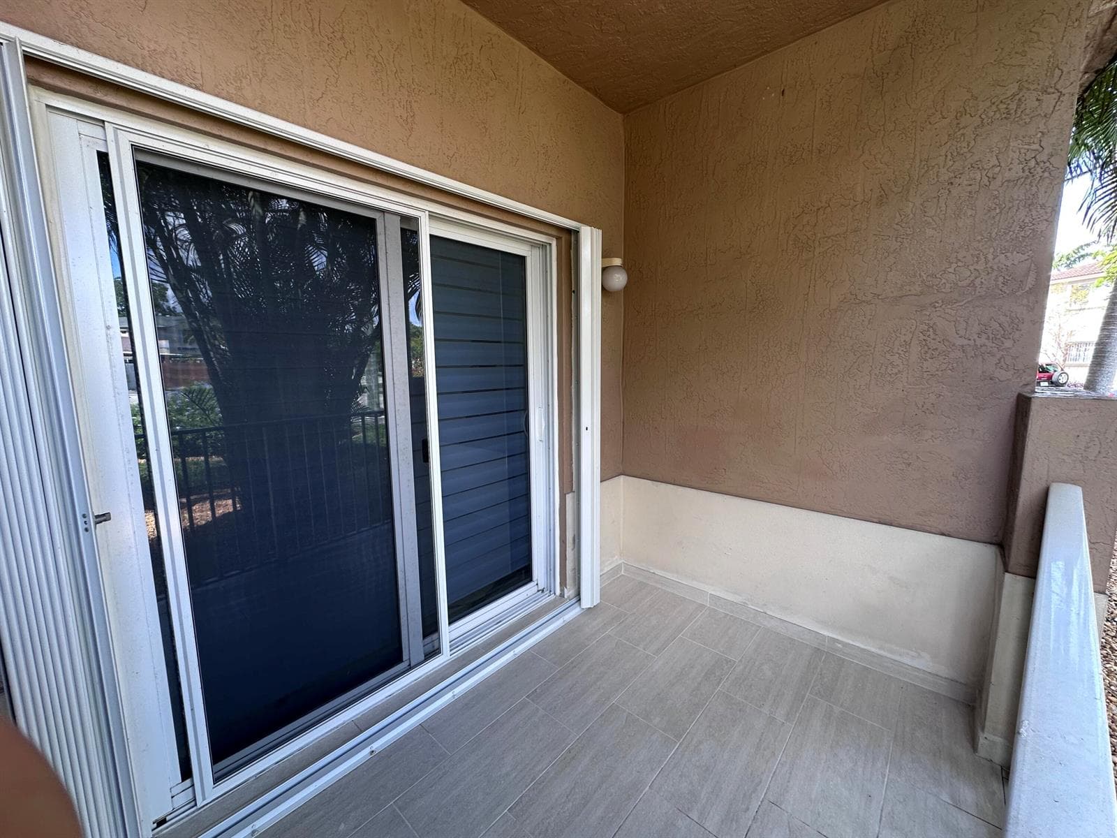 300 E 4th Street # 103, Hialeah, FL 33010 — zdjęcie 2