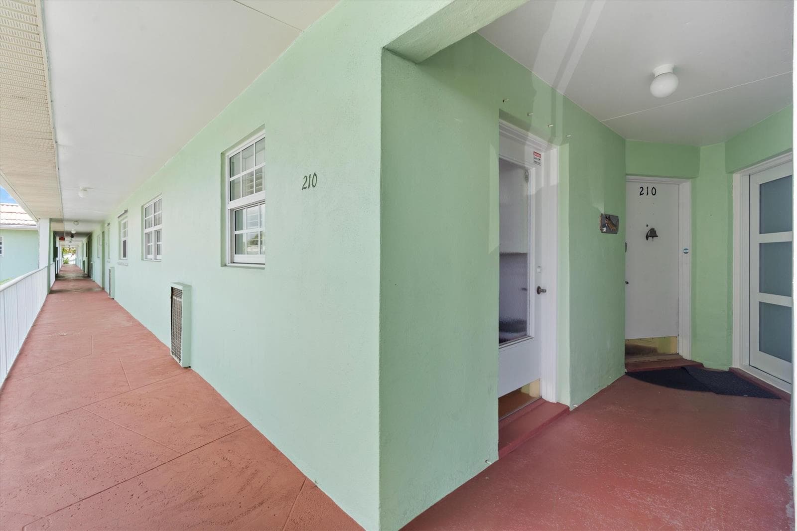117 Lehane Terrace # 210, North Palm Beach, FL 33408 — zdjęcie 2