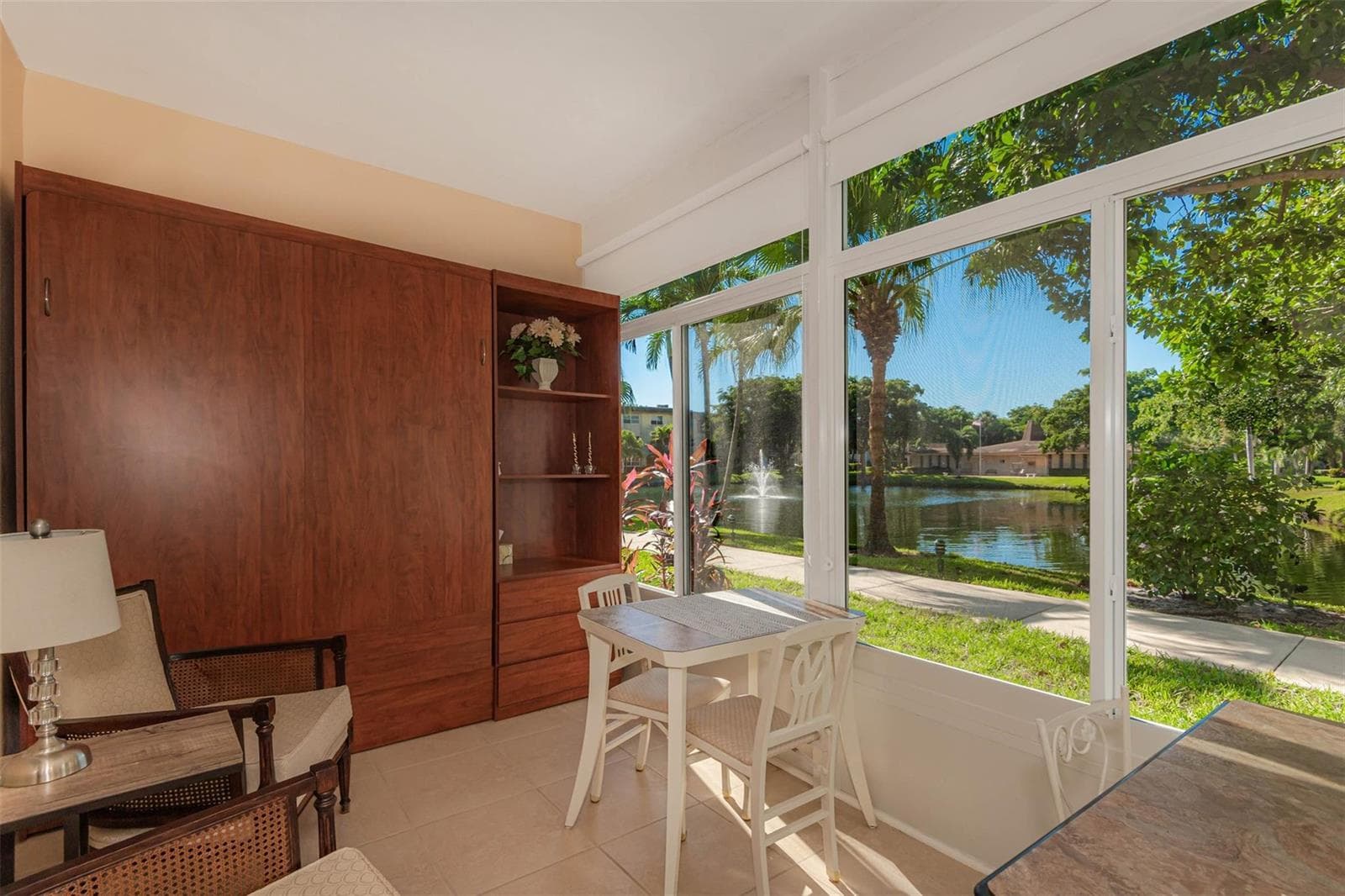 3431 NW 50th Avenue # 104, Lauderdale Lakes, FL 33319 — zdjęcie 2