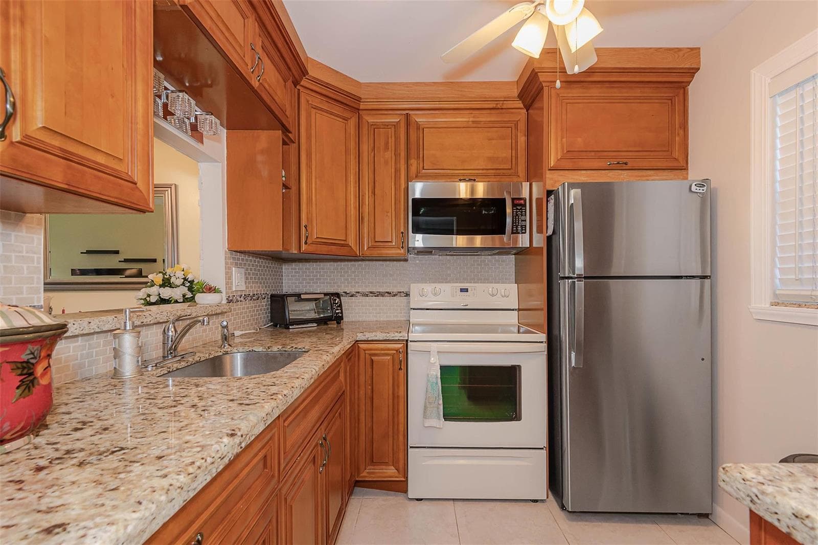 3431 NW 50th Avenue # 104, Lauderdale Lakes, FL 33319 — zdjęcie 4