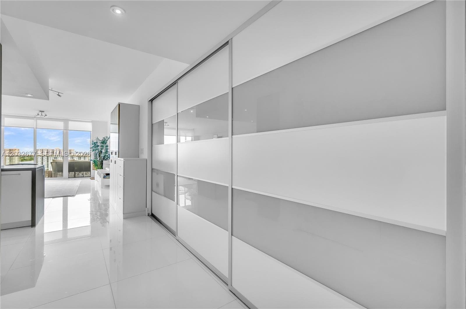 400 Sunny Isles Blvd # 1917   |TWO STORIES, Sunny Isles Beach, FL 33160 — zdjęcie 2
