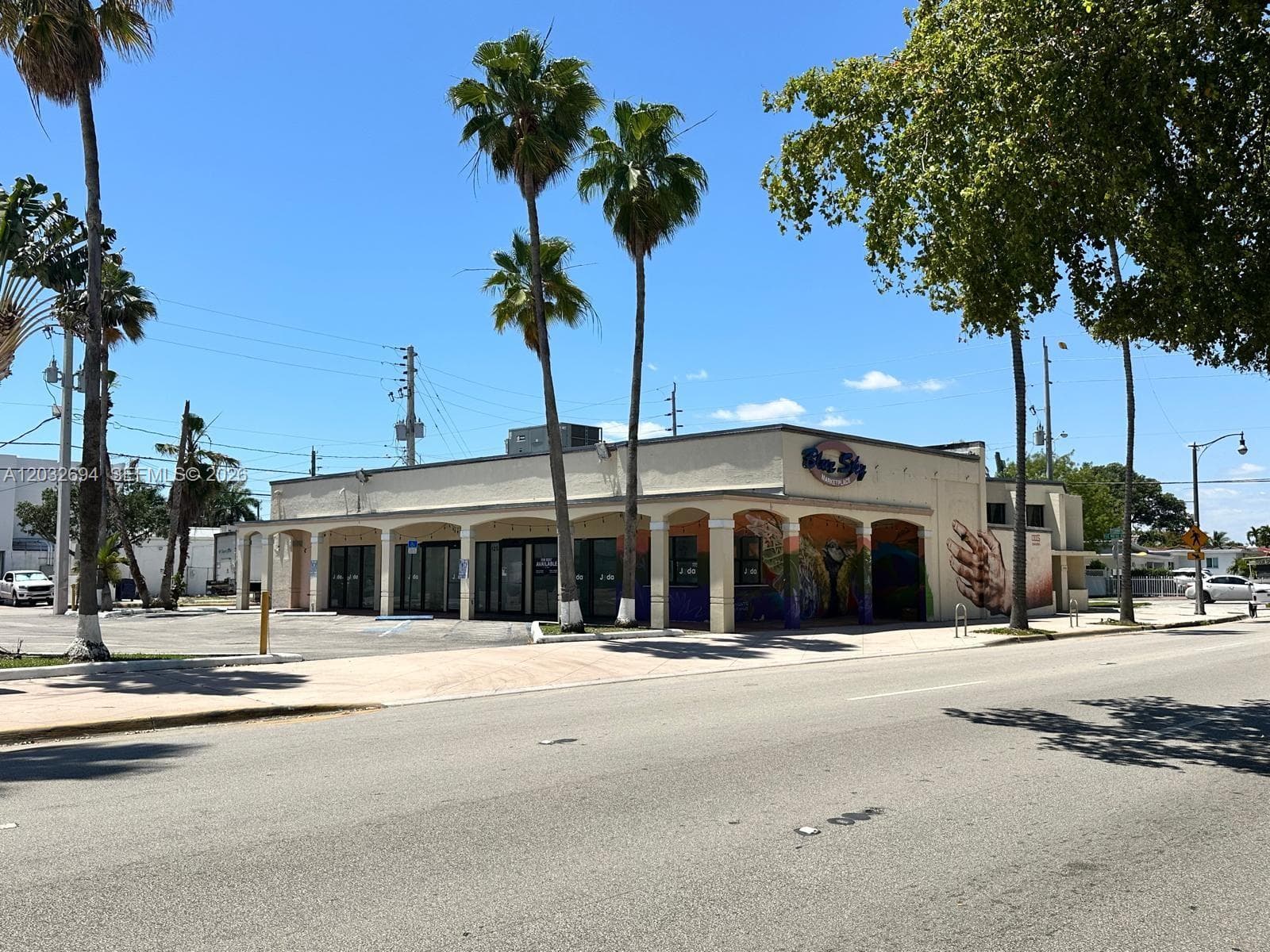 1250 Normandy DR, Miami Beach, FL 33141 — zdjęcie 3