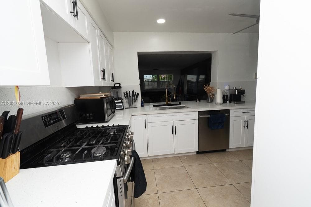 5941 NW 14th Ct # 1, Sunrise, FL 33313 — zdjęcie 5