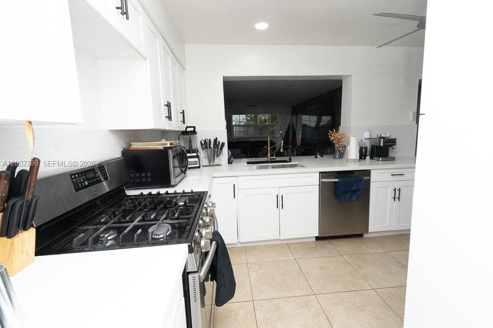 5941 NW 14th Ct # 1, Sunrise, FL 33313 — zdjęcie 4