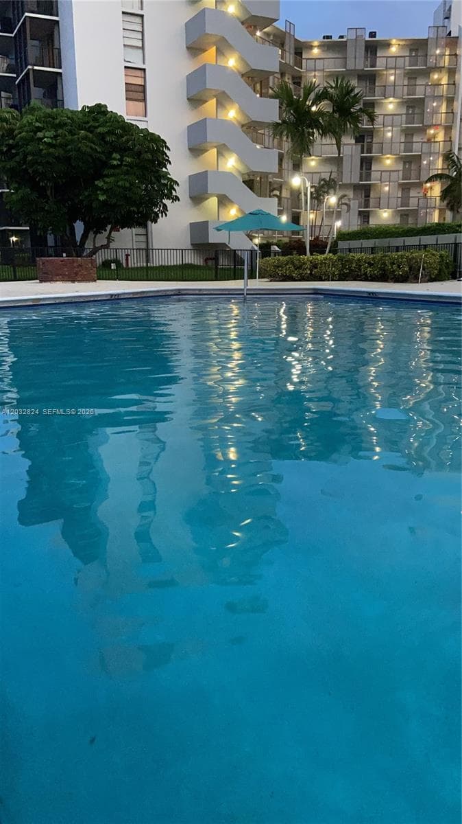 3401 N Country Club Dr # 110, Aventura, FL 33180 — zdjęcie 2