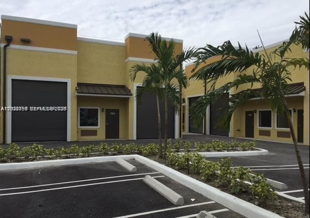2188 NW 26th Ave, Miami, FL 33142 — zdjęcie 2