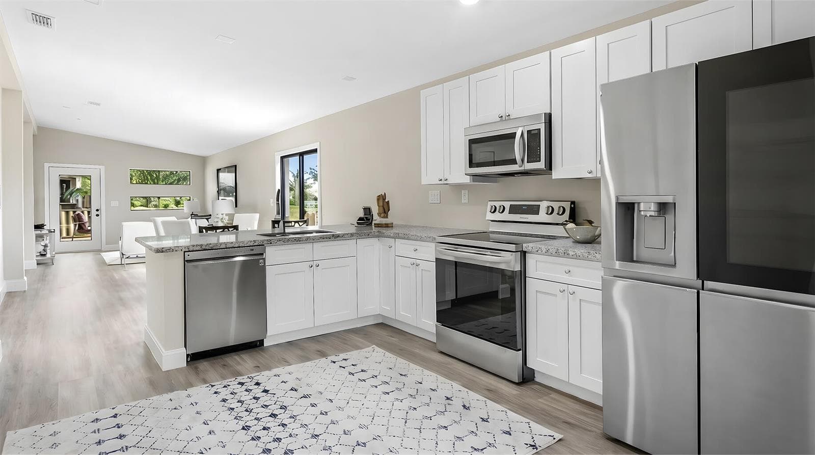 1400 NW 81st Street, Miami, FL 33147 — zdjęcie 3