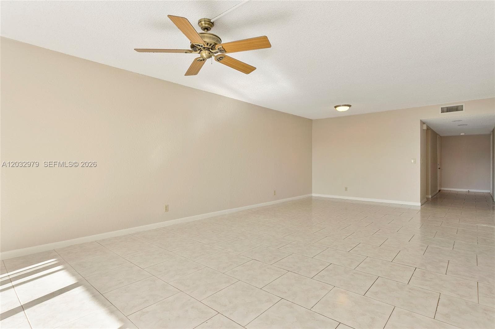 300 Racquet Club Rd # 104, Weston, FL 33326 — zdjęcie 5