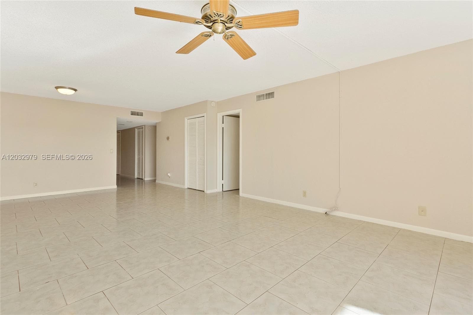 300 Racquet Club Rd # 104, Weston, FL 33326 — zdjęcie 4