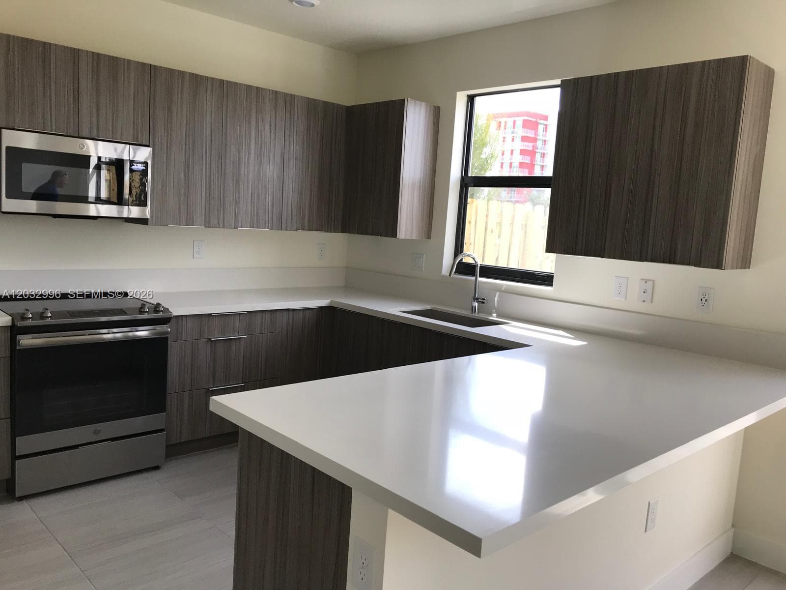 8102 NW 105th Ct # 8102, Doral, FL 33178 — zdjęcie 5