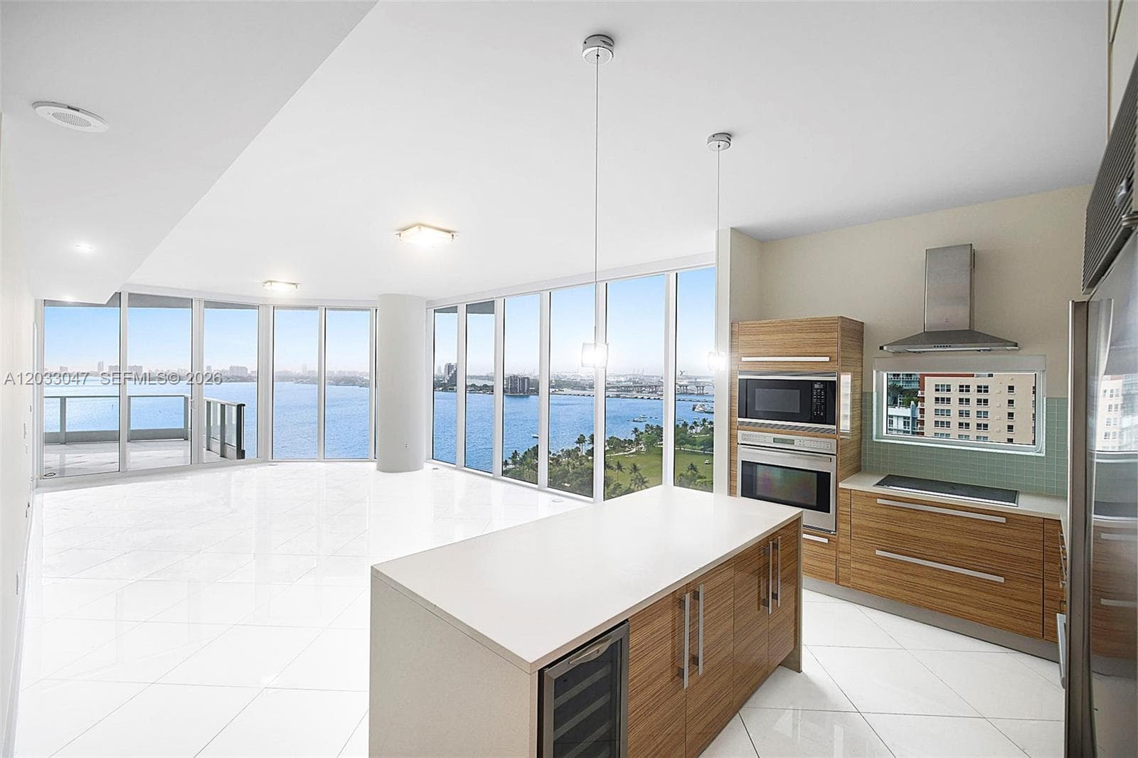 2020 N Bayshore Dr # 1602, Miami, FL 33137 — zdjęcie 4