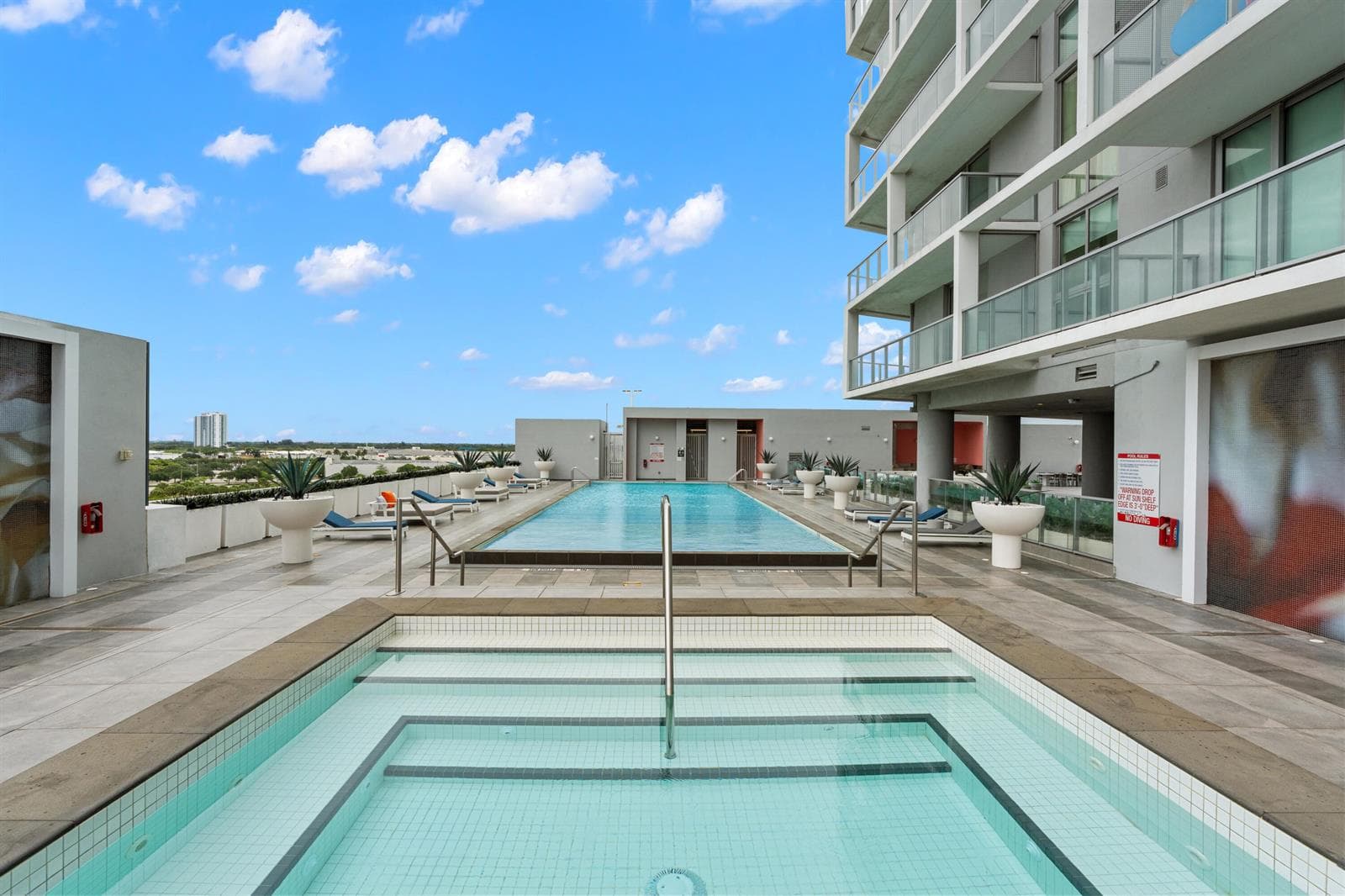 2000 Metropica Way # 214, Sunrise, FL 33323 — zdjęcie 2
