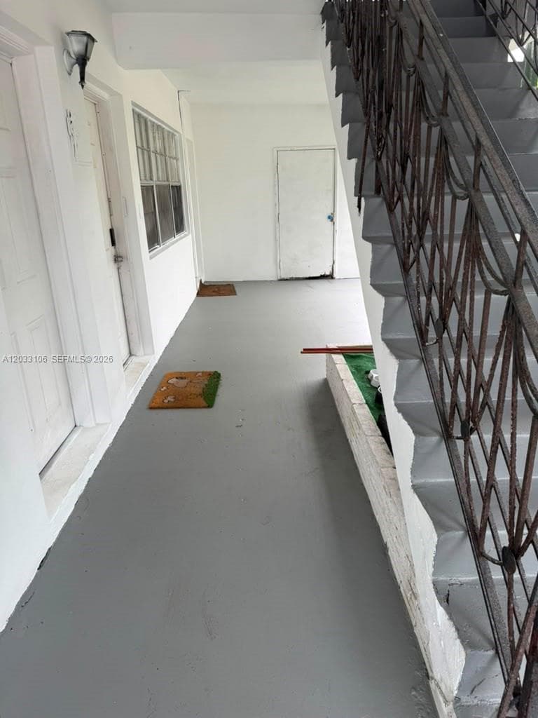 11970 NE 19th Dr, North Miami, FL 33181 — zdjęcie 4
