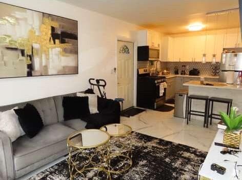 306 NE 6th Street # 1-4, Hallandale Beach, FL 33009 — zdjęcie 2