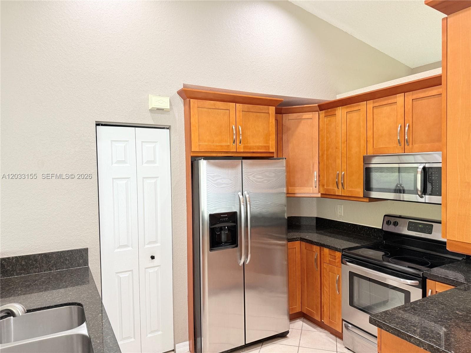 1530 Canary Island Dr, Weston, FL 33327 — zdjęcie 3