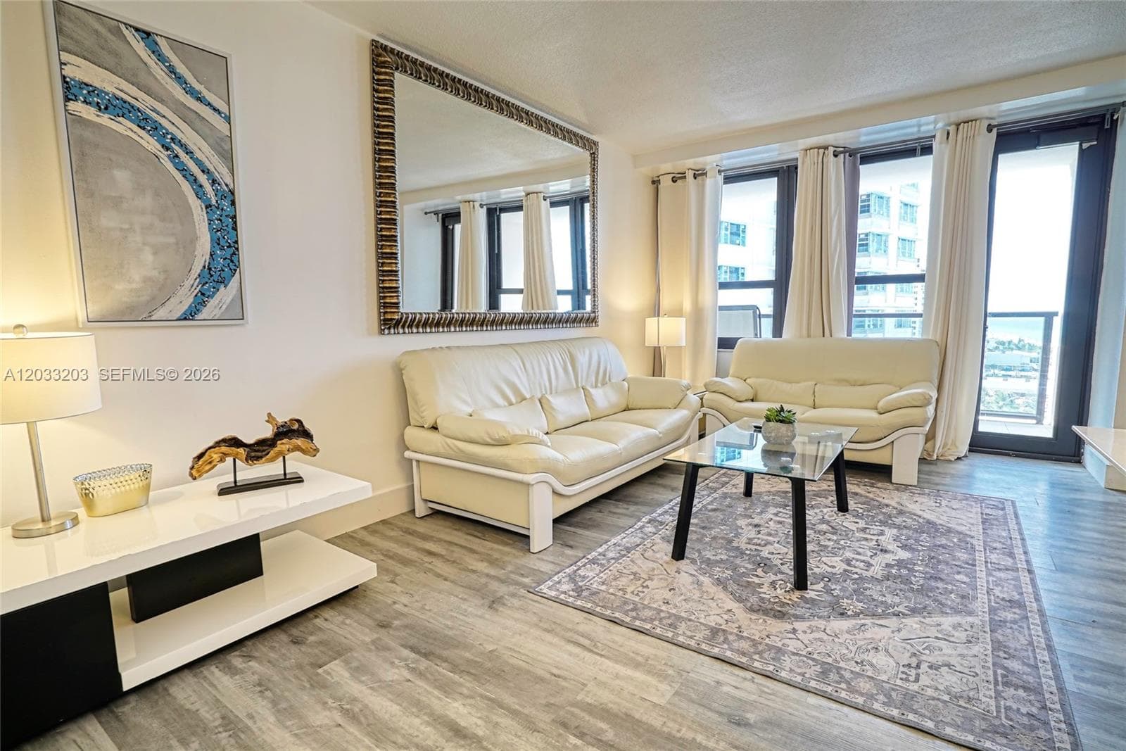 5225 Collins Ave # 1204, Miami Beach, FL 33140 — zdjęcie 3