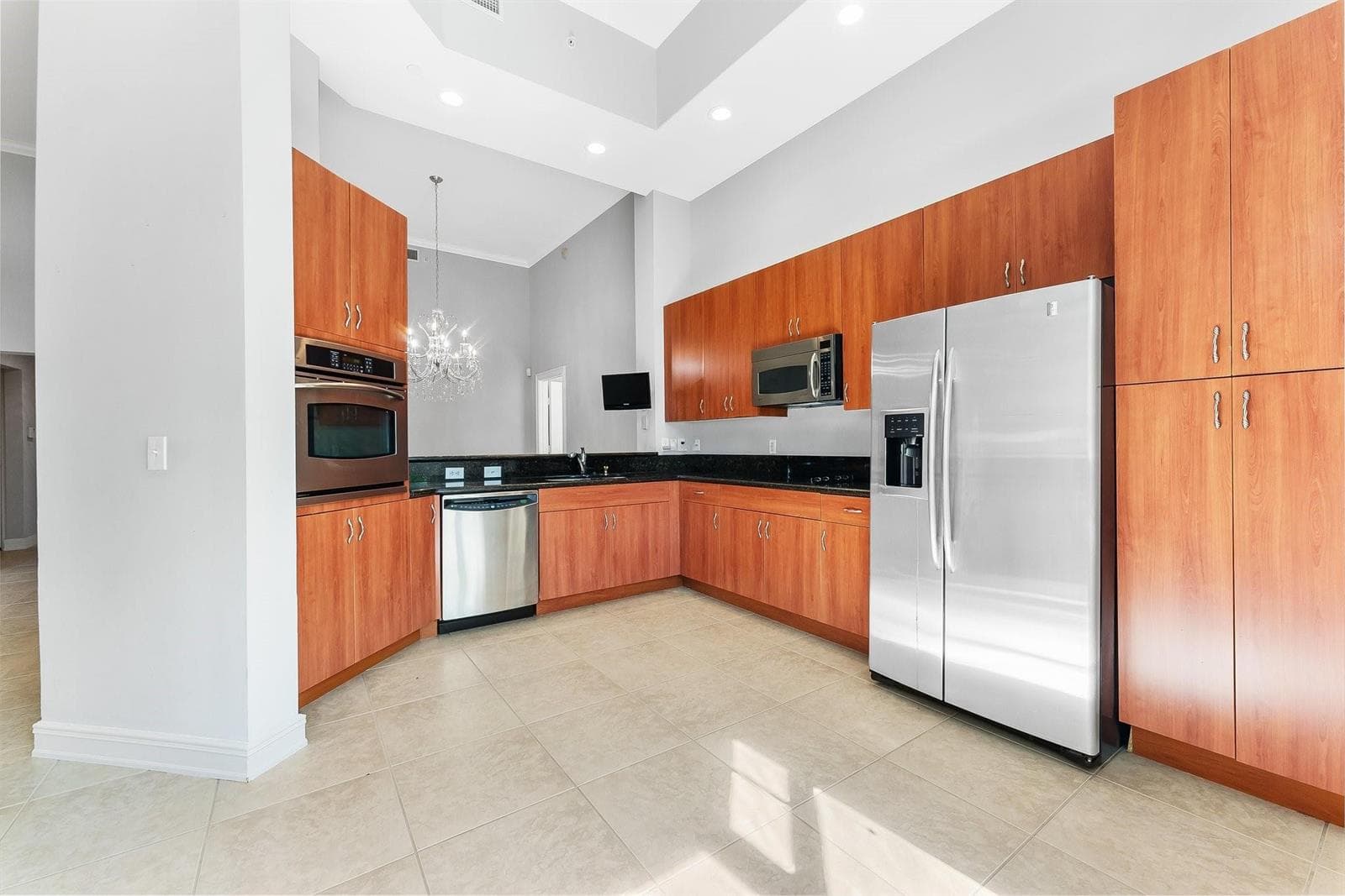 16102 Emerald Estates Drive # 101, Weston, FL 33331 — zdjęcie 2