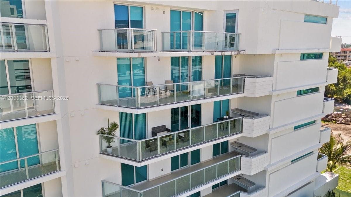 1150 101st St # 502, Bay Harbor Islands, FL 33154 — zdjęcie 2