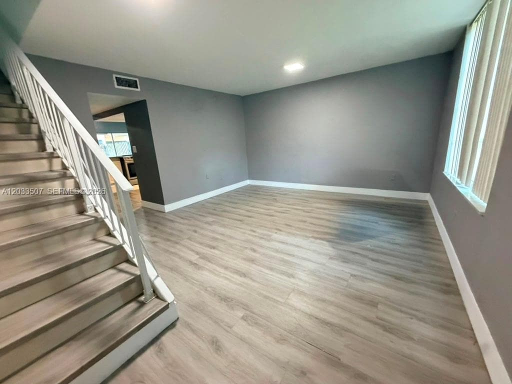 274 NE 141st St # 3C, Miami, FL 33161 — zdjęcie 2
