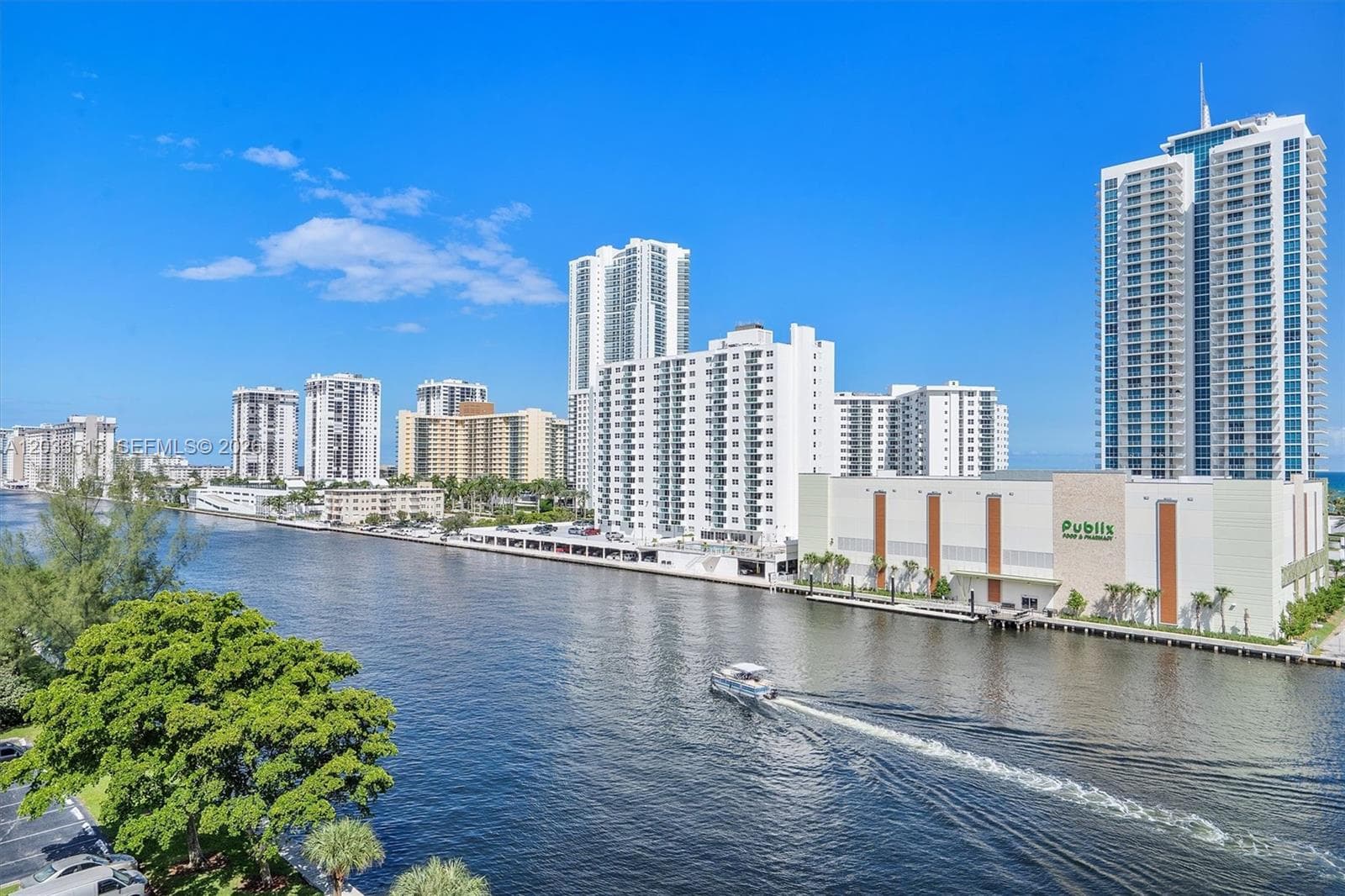 600 Parkview Dr # 815, Hallandale Beach, FL 33009 — zdjęcie 2
