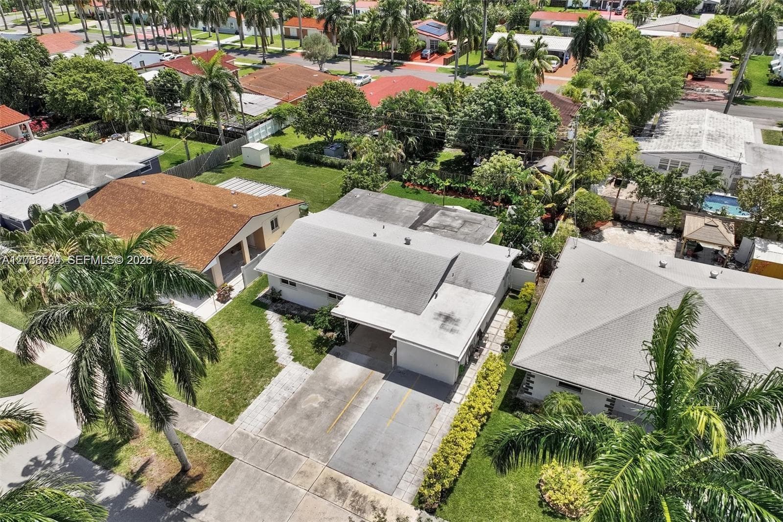 814 NE 4th St, Hallandale Beach, FL 33009 — zdjęcie 5