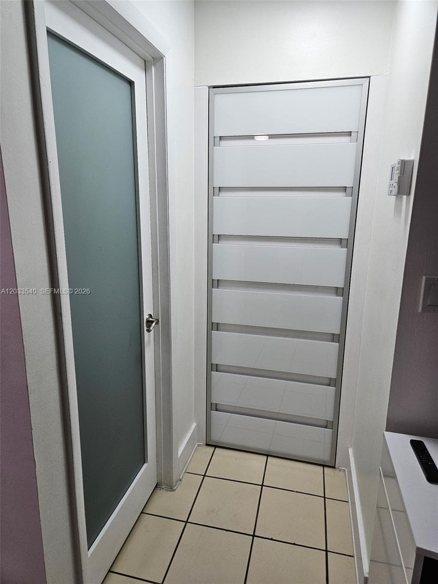 2348 W 56th St # 19, Hialeah, FL 33016 — zdjęcie 5