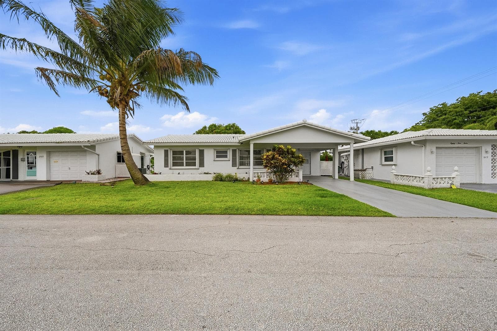 8410 NW 59th Place, Tamarac, FL 33321 — zdjęcie 2