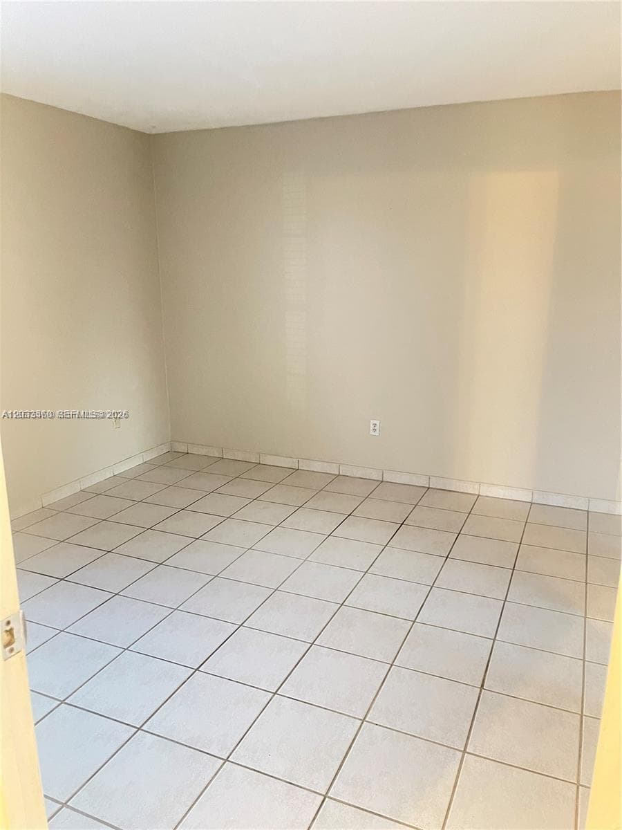 10383 N Kendall Dr # N5, Miami, FL 33176 — zdjęcie 5