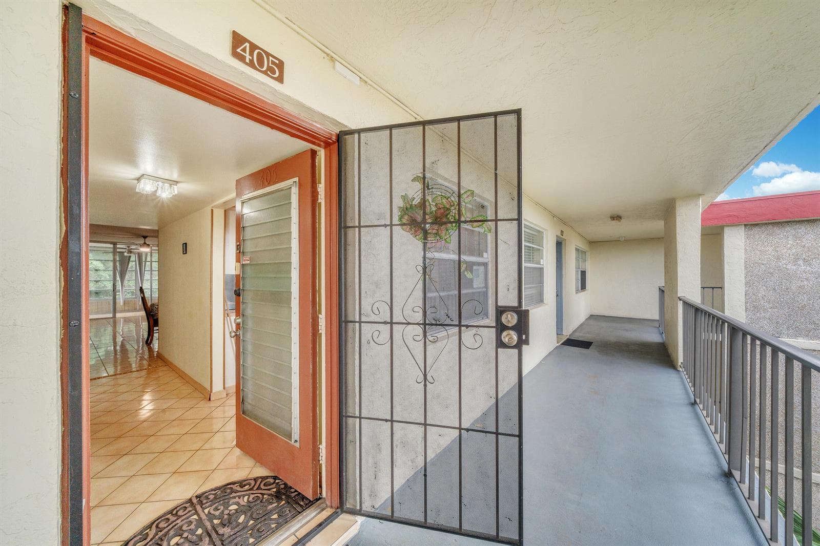 3070 NW 48th Terrace # 405, Lauderdale Lakes, FL 33313 — zdjęcie 3