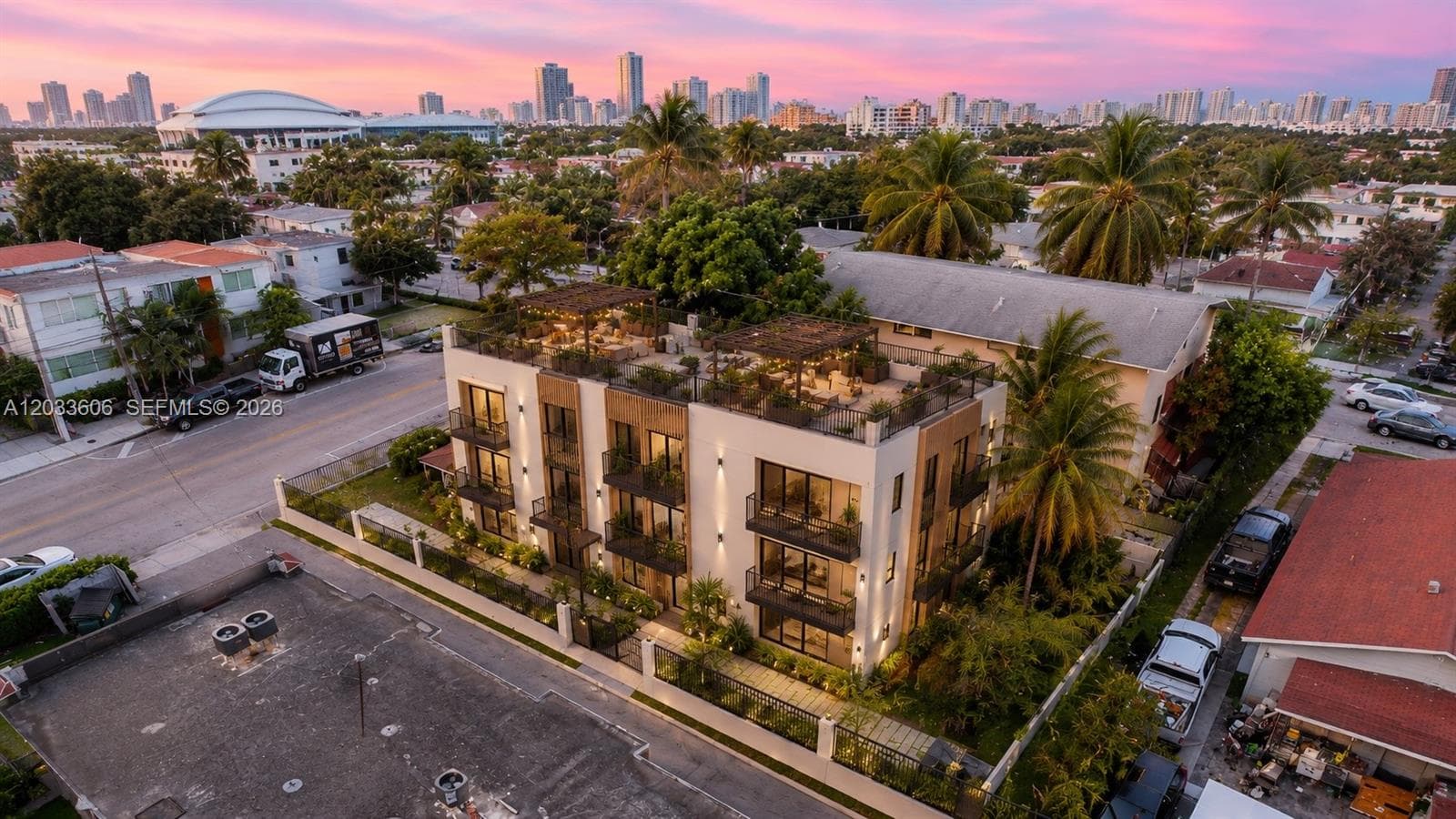 1267 NW 3rd St, Miami, FL 33125 — zdjęcie 5