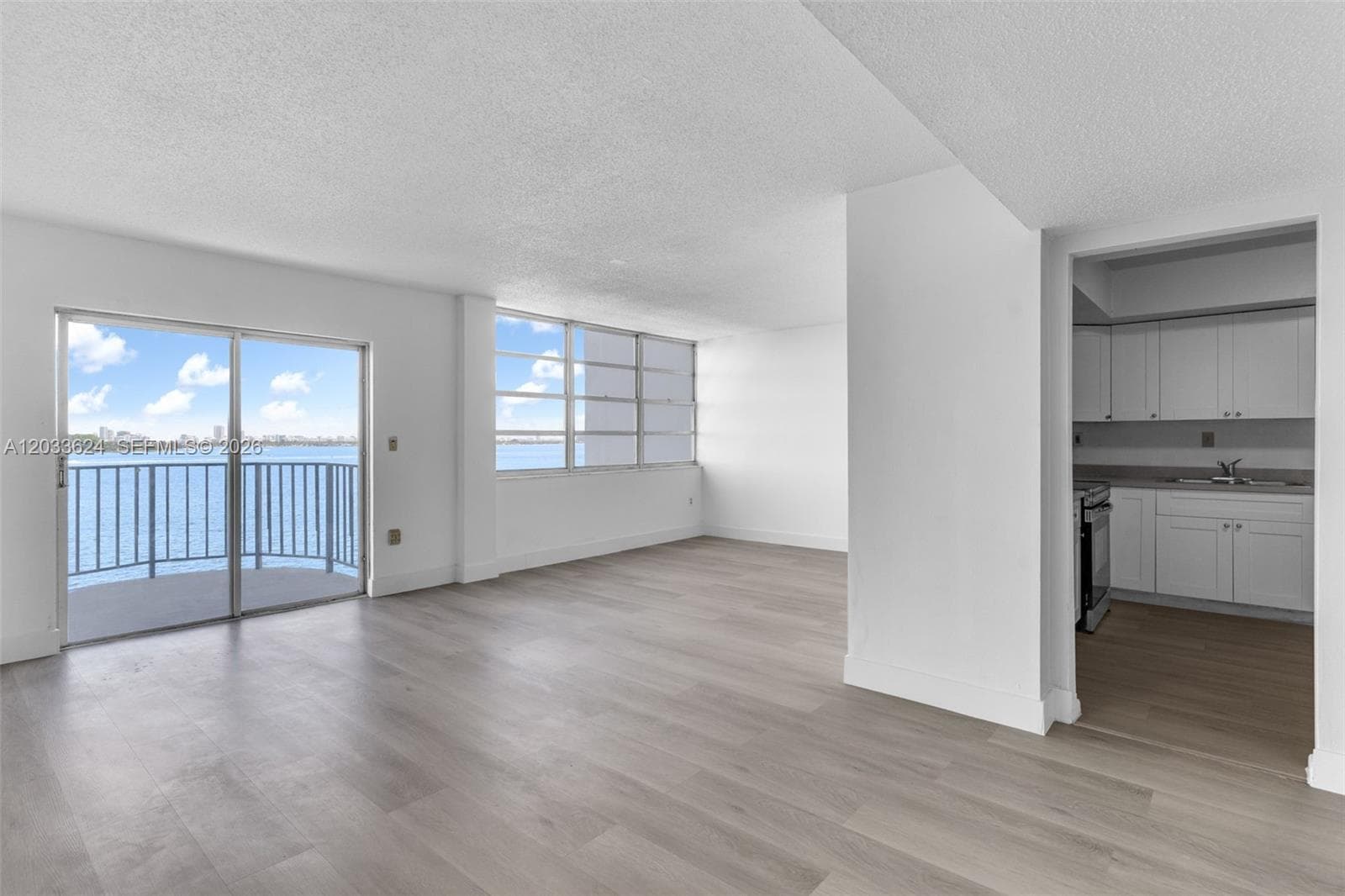 11930 N Bayshore Dr # 704, North Miami, FL 33181 — zdjęcie 5