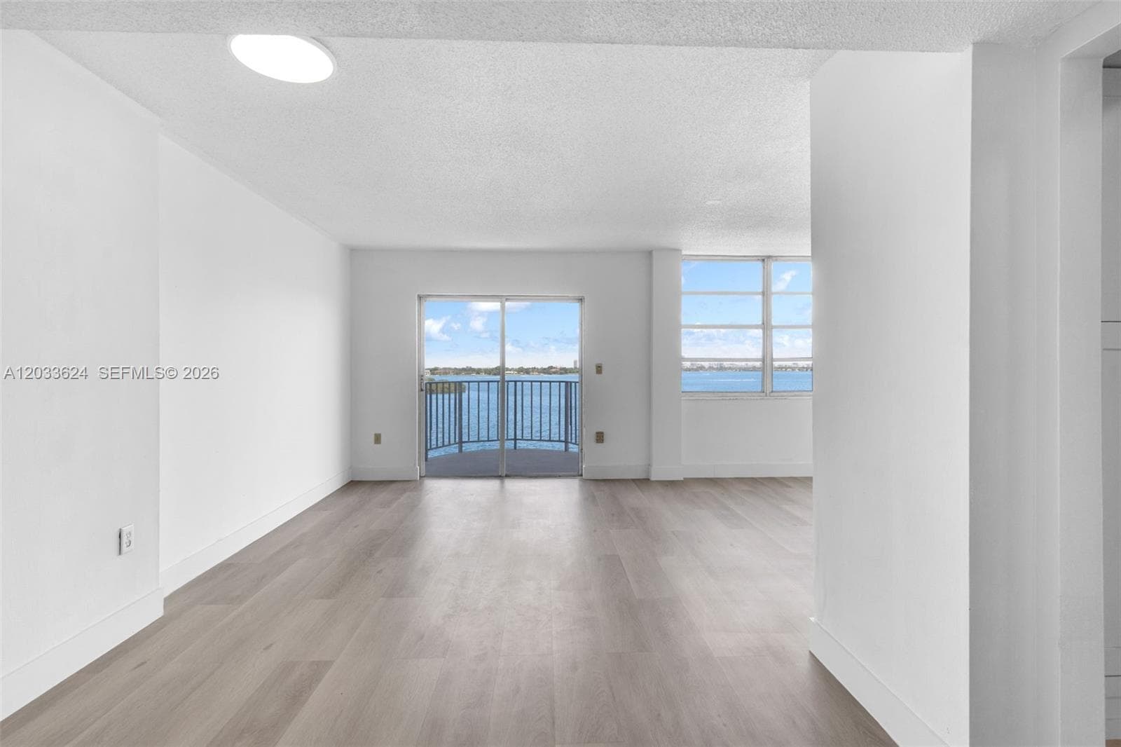 11930 N Bayshore Dr # 704, North Miami, FL 33181 — zdjęcie 4