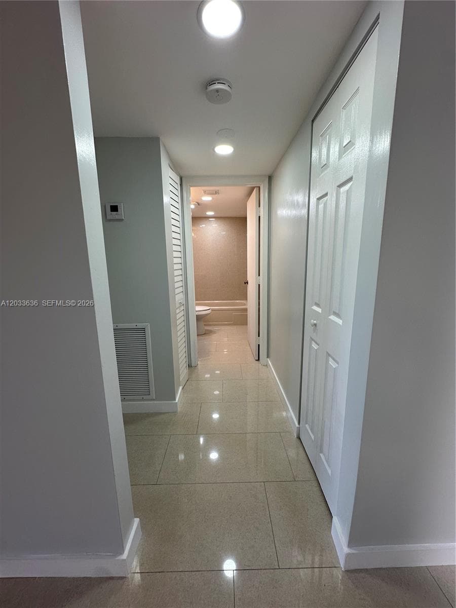 7561 NW 1st St # 204, Margate, FL 33063 — zdjęcie 3
