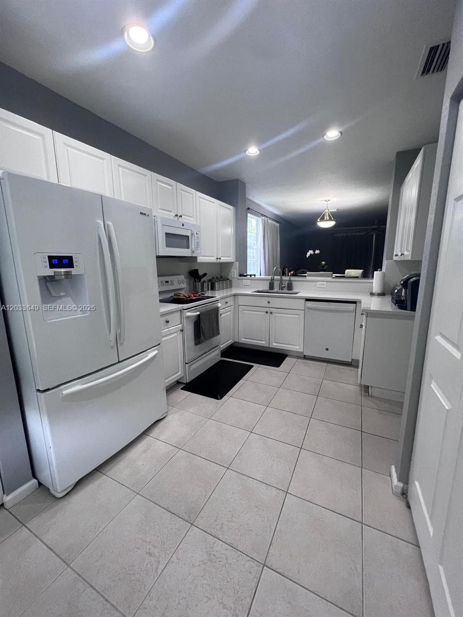 681 NW 42nd Ave, Plantation, FL 33317 — zdjęcie 4