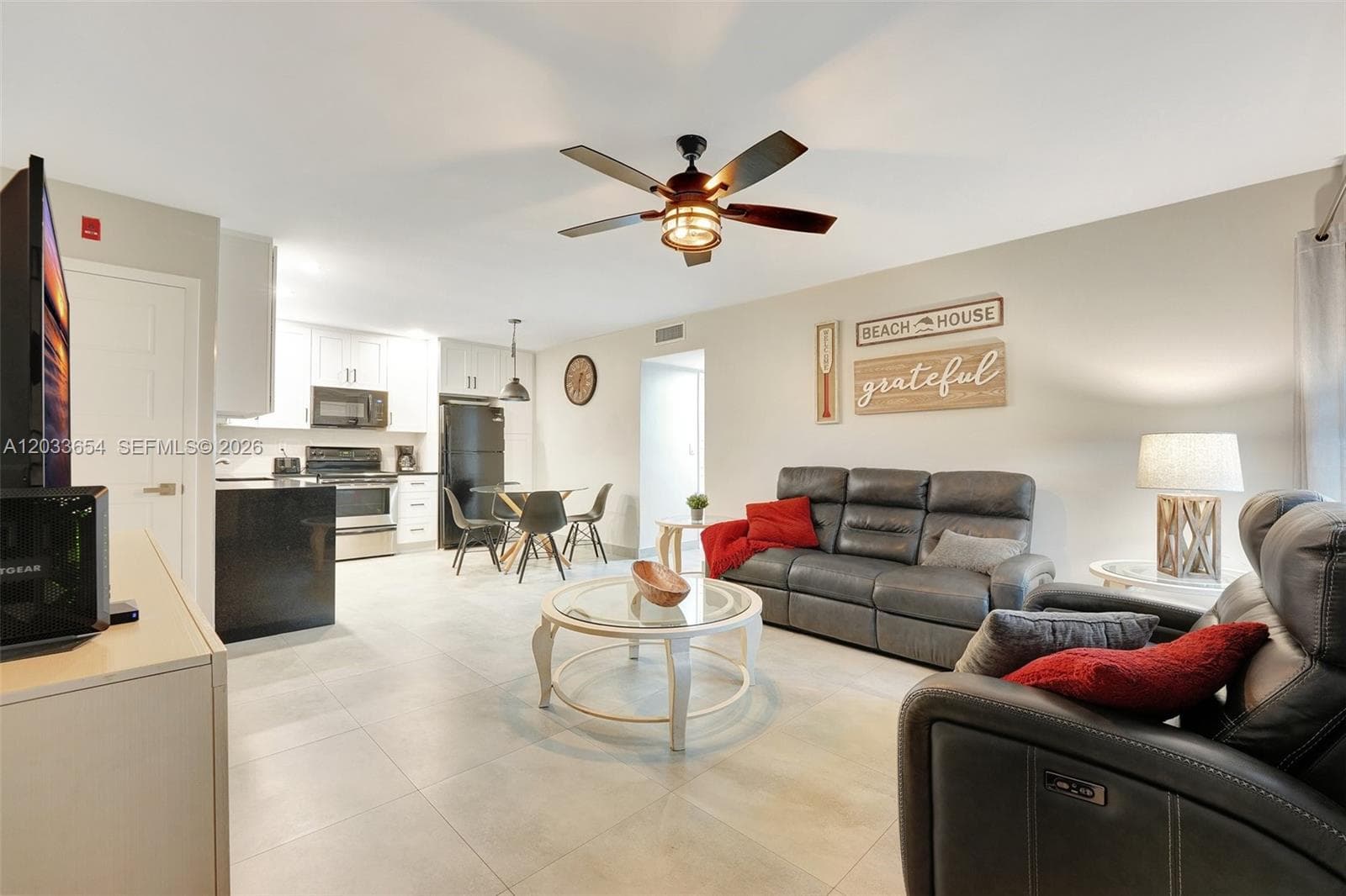 221 SE 9th Ave # 102, Pompano Beach, FL 33060 — zdjęcie 4