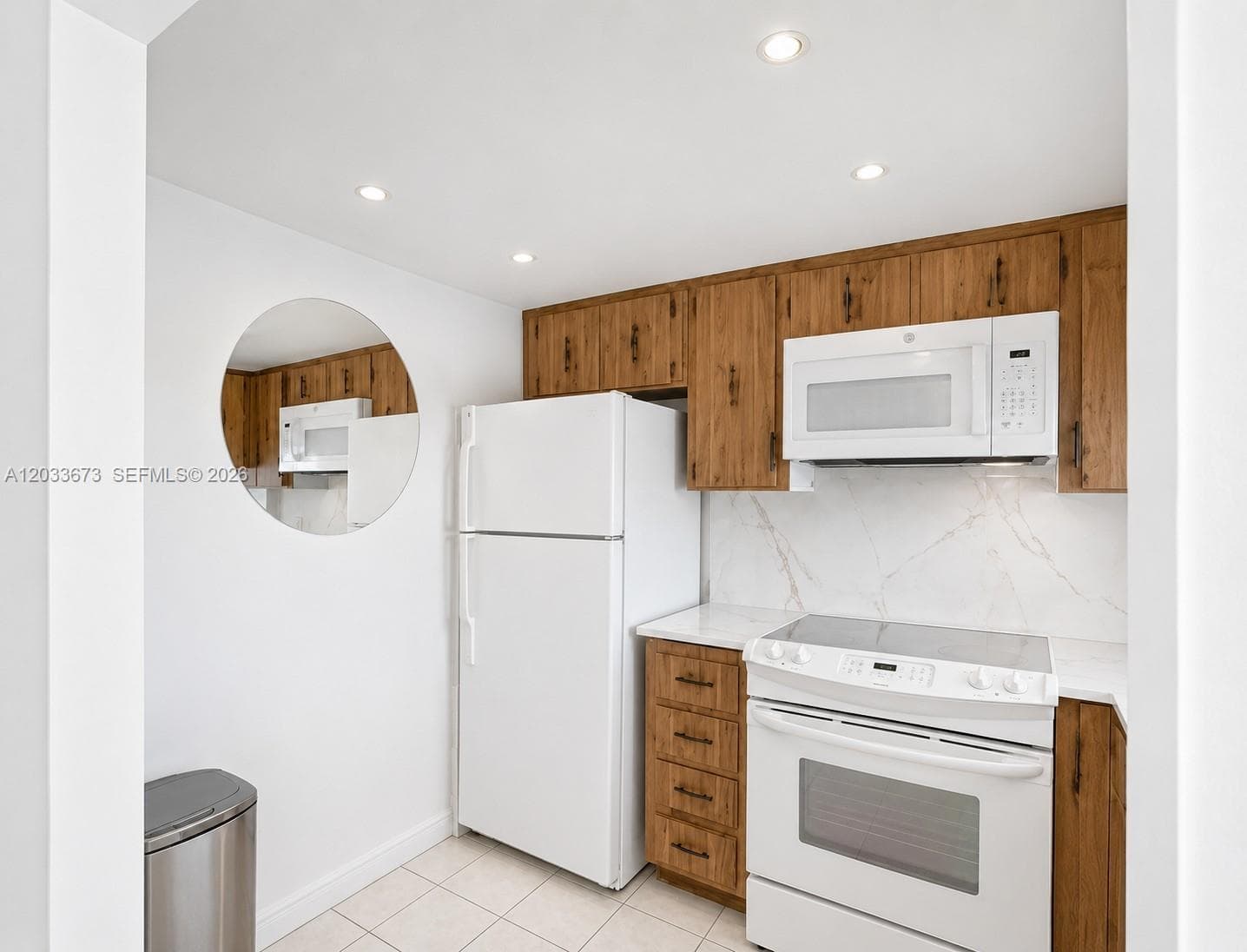 16465 NE 22nd Ave # 206, North Miami Beach, FL 33160 — zdjęcie 3