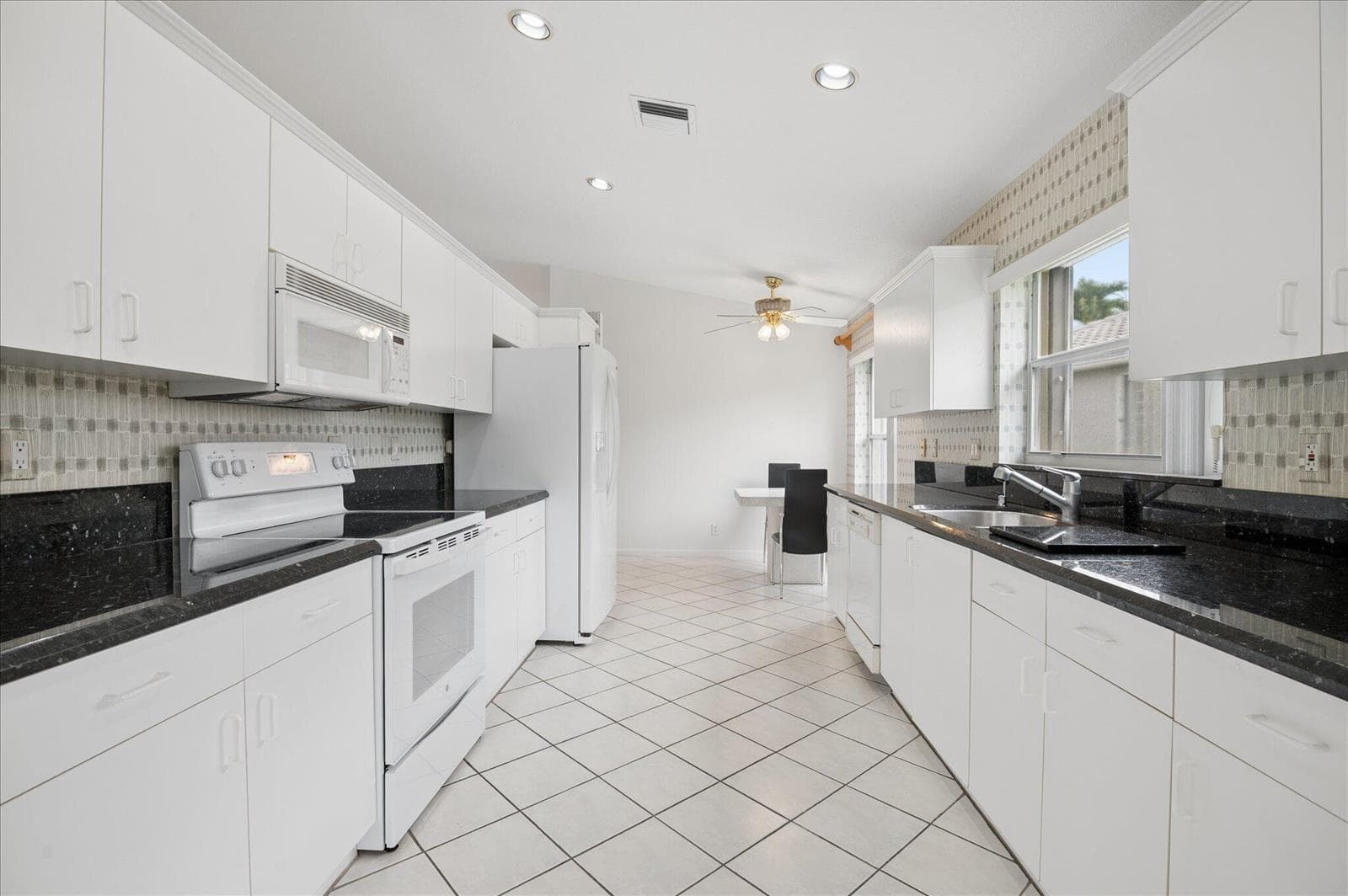 10884 Royal Caribbean Circle, Boynton Beach, FL 33437 — zdjęcie 5
