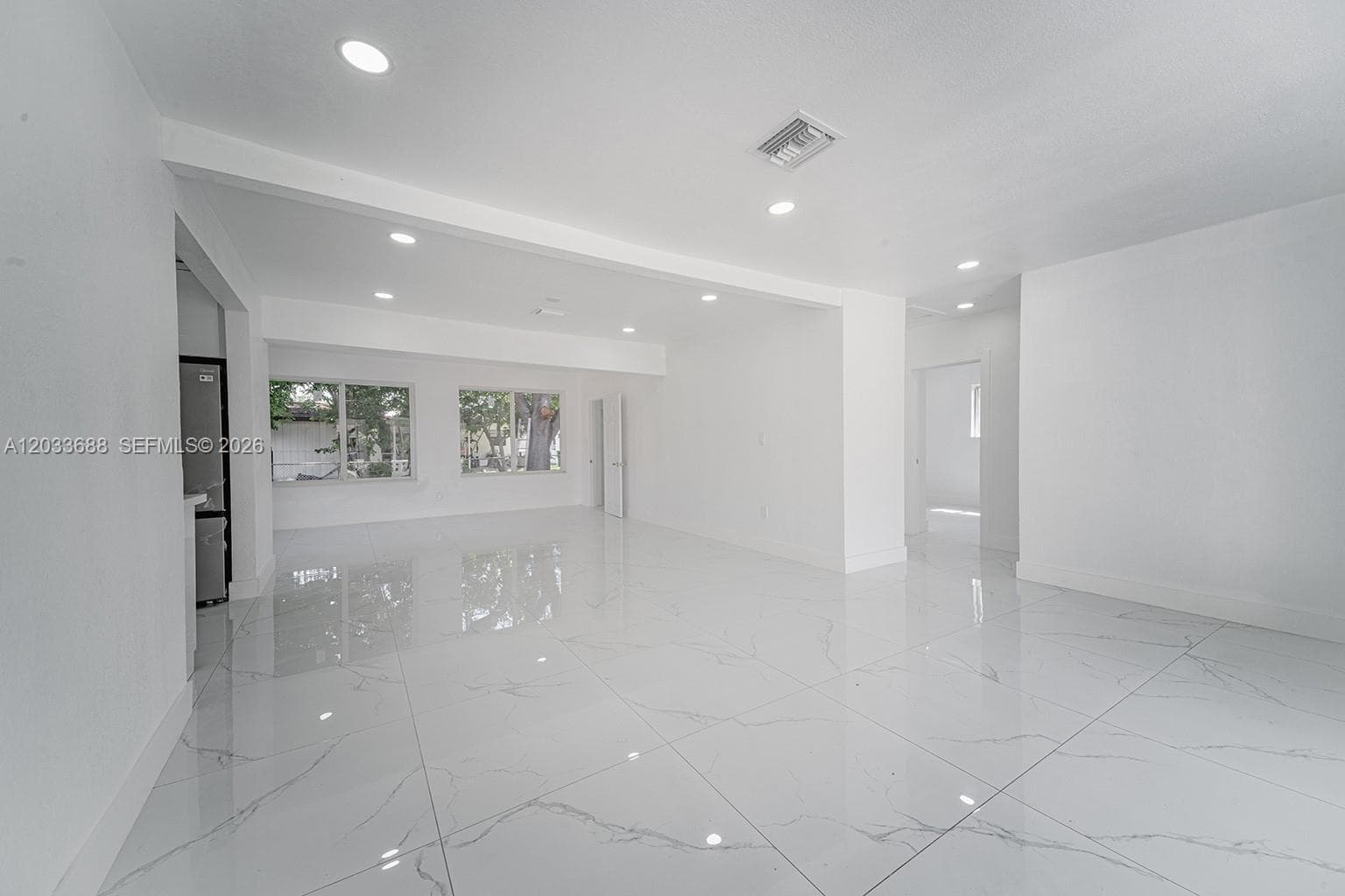 7721 Indigo St, Miramar, FL 33023 — zdjęcie 4