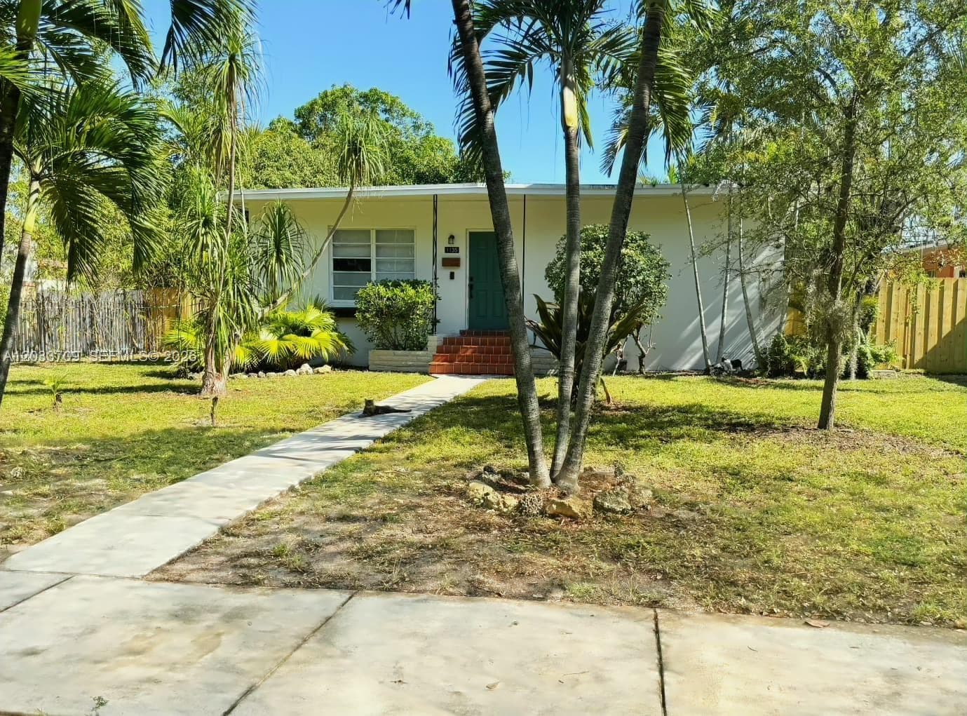 1135 NE 133 rd St, North Miami, FL 33161 — zdjęcie 3