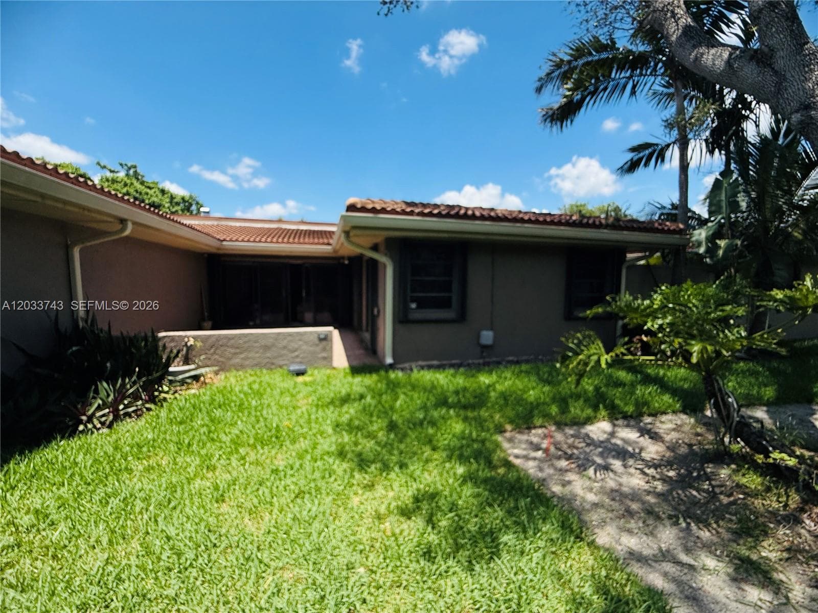103 Tweedbrook Ln # 101, Hollywood, FL 33021 — zdjęcie 2