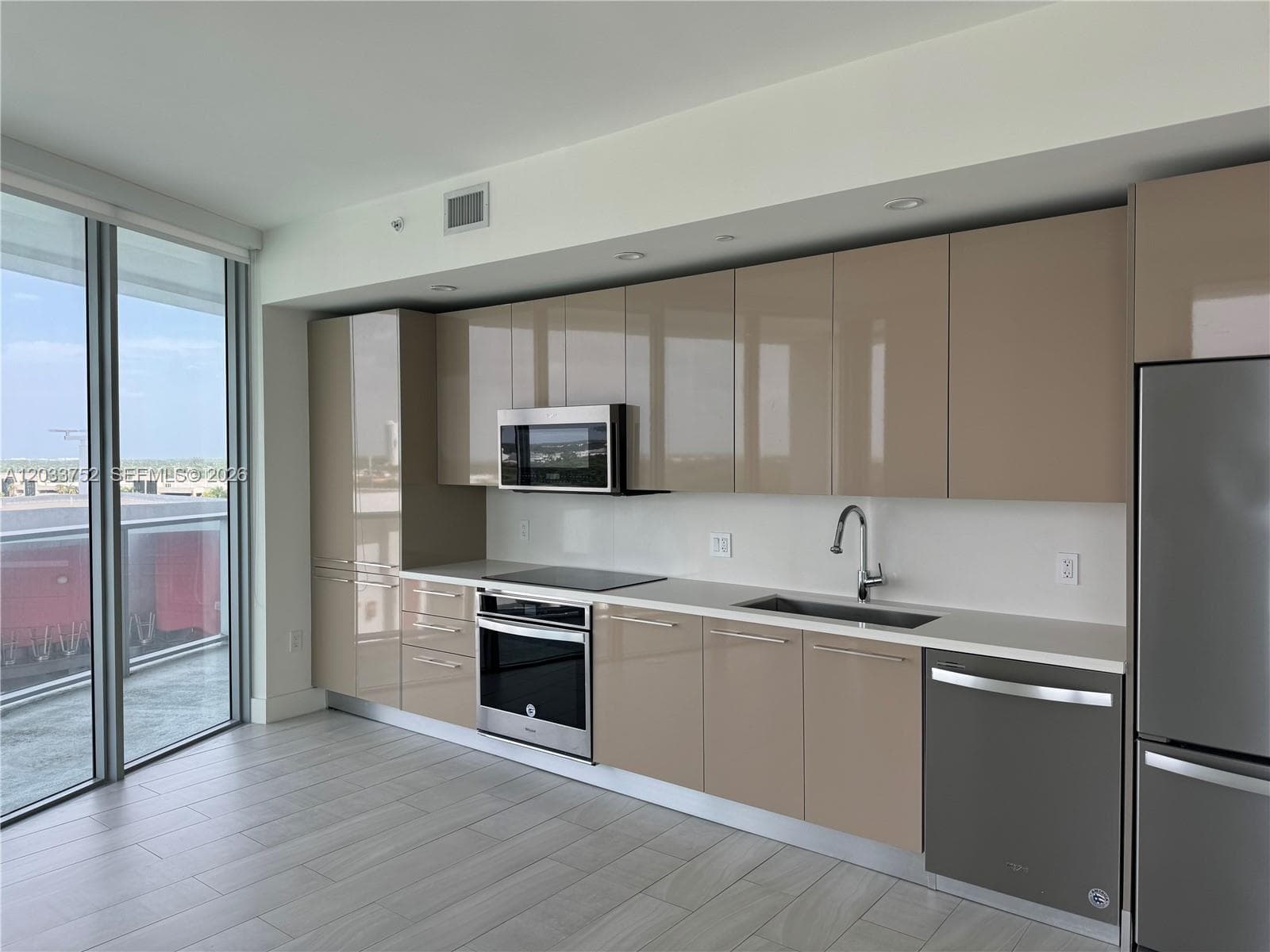 2000 Metropica Way # 1910, Sunrise, FL 33323 — zdjęcie 4
