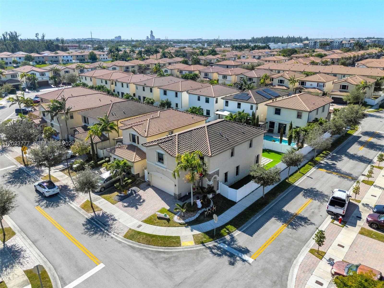 8894 W 34th Ave, Hialeah, FL 33018 — zdjęcie 3