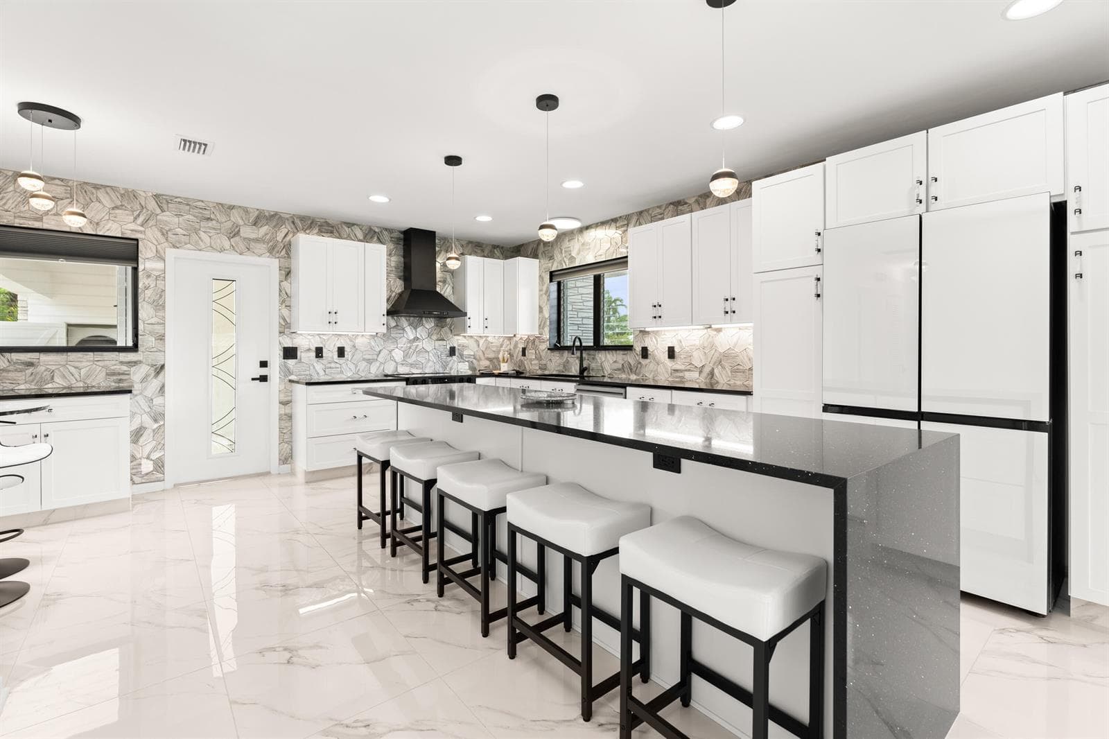 1428 N M Street, FL 33460 — zdjęcie 3