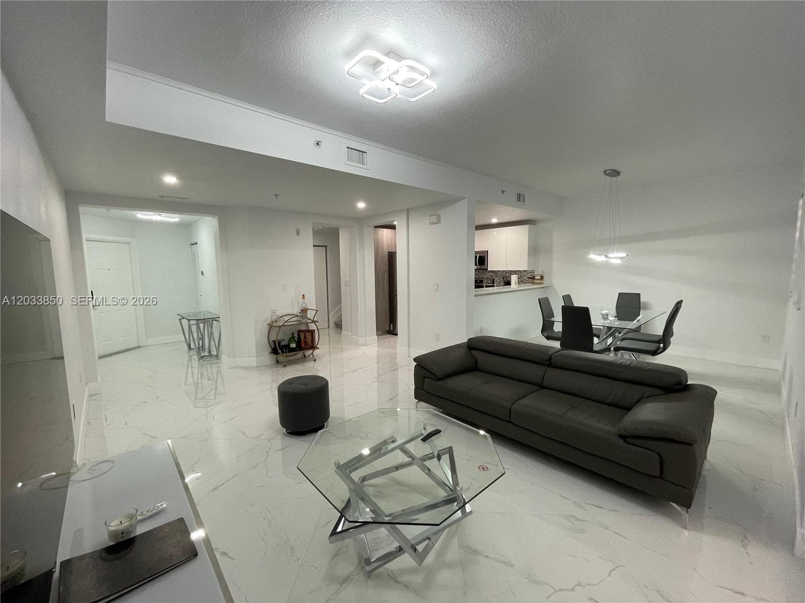 10885 NW 89th Ter # 206, Doral, FL 33178 — zdjęcie 5