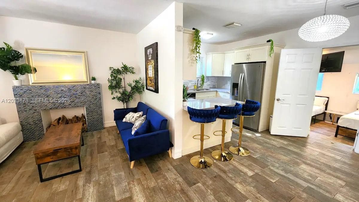 11 NW 47th Ter, Miami, FL 33127 — zdjęcie 3