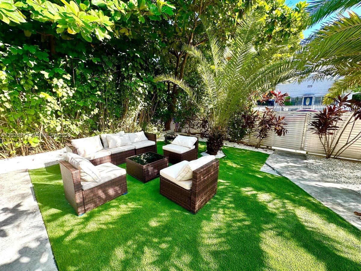 11 NW 47th Ter, Miami, FL 33127 — zdjęcie 5