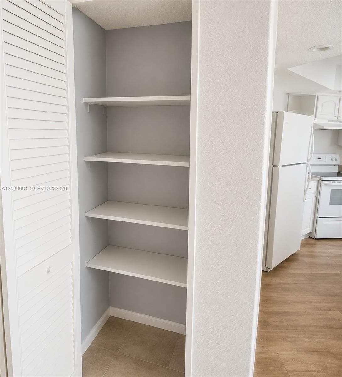 800 Parkview Dr # 512, Hallandale Beach, FL 33009 — zdjęcie 5