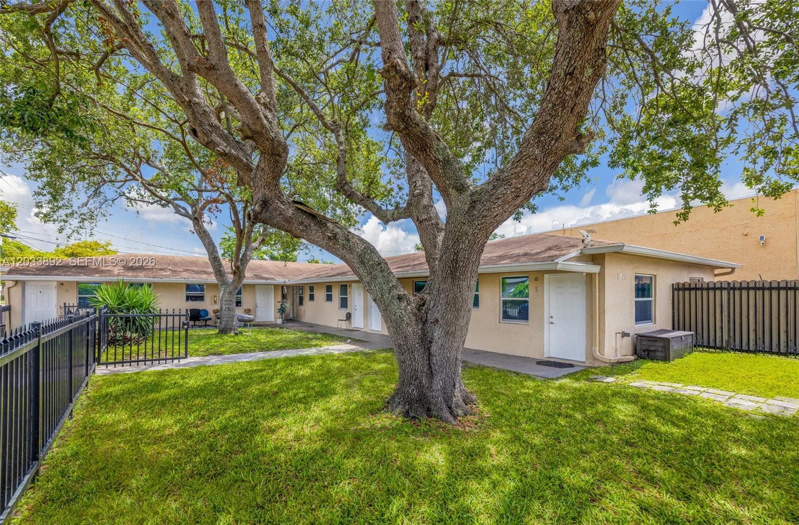 2247 Simms St, Hollywood, FL 33020 — zdjęcie 4