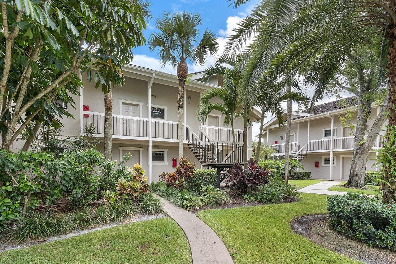 11863 Wimbledon Circle # 427, Wellington, FL 33414 — zdjęcie 3
